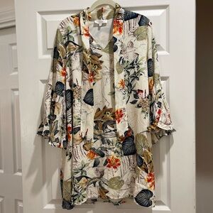 Entro Cream Floral Blazer